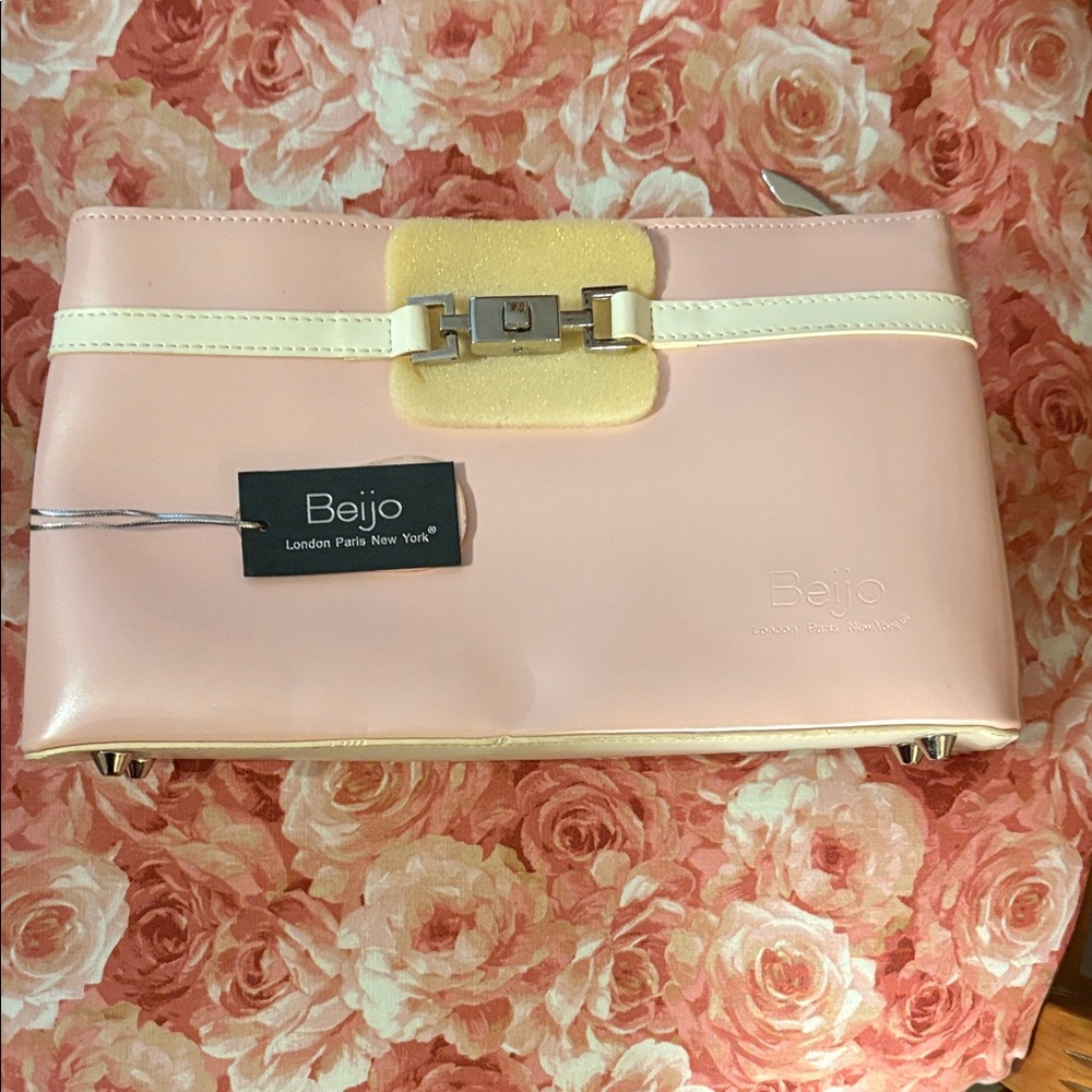 Beijo Soft Pink Wristlet with Cream Accents